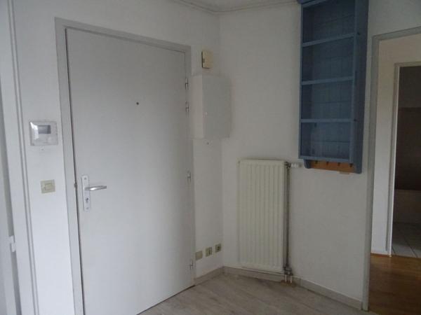 Vaste T2 Bourg centre avec balcon, cave et pk sécurisé