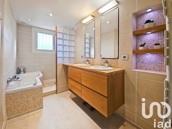 Maison à vendre 6 pièces 133 m² Brie-Comte-Robert