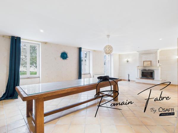 Maison en pierre de 7 chambres au calme