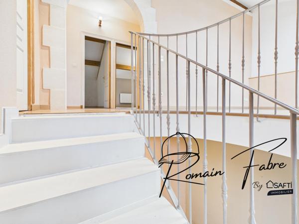 Maison en pierre de 7 chambres au calme