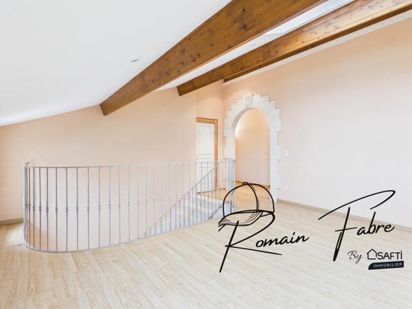 Maison en pierre de 7 chambres au calme