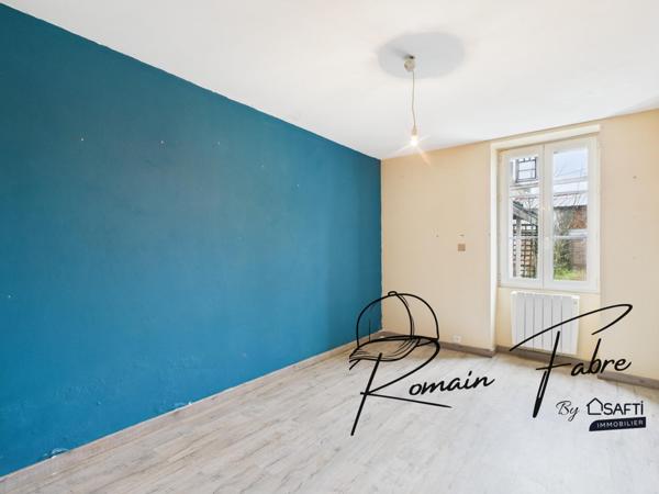 Maison en pierre de 7 chambres au calme