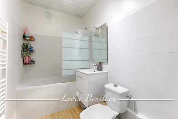 Paris (75016) Paris 16ème Victor-Hugo Studio