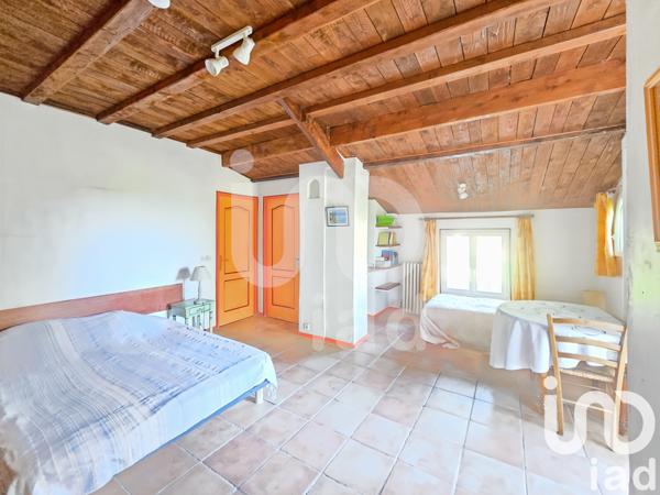 Maison à vendre 10 pièces 252 m² Arles