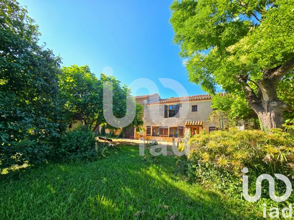 Maison à vendre 10 pièces 252 m² Arles