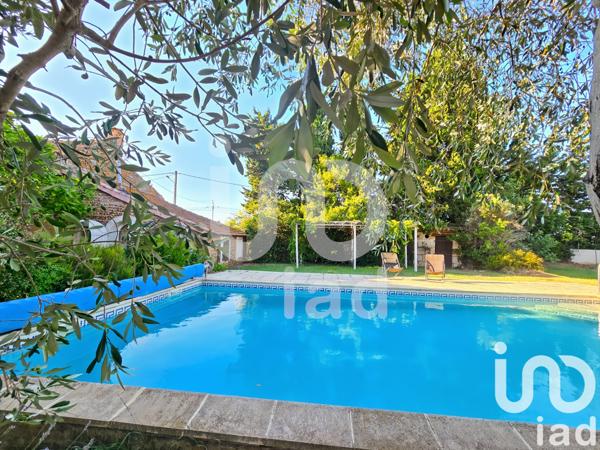 Maison à vendre 10 pièces 252 m² Arles