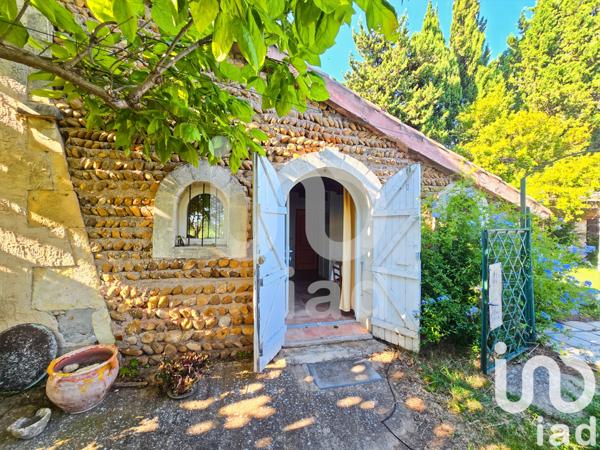 Maison à vendre 10 pièces 252 m² Arles