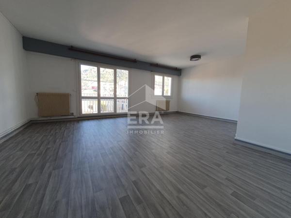 À vendre : Appartement spacieux de 5 pièces à Lourdes - Soum de Lanne