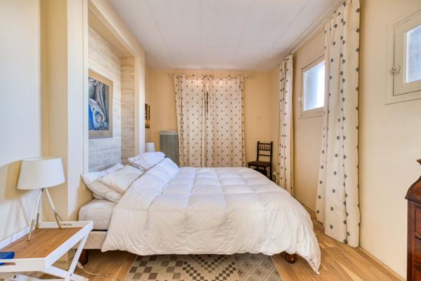 Belle époque restaurée idéalement située !