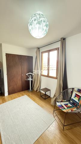 Garlin (64330) Ensemble Immobilier pour Création de Gîtes Chambres d'hôtes