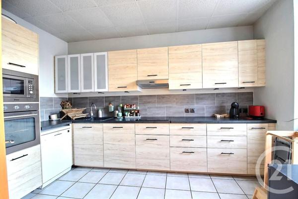 Maison à vendre  4 pièces - 116,20 m2 NOGENT L ARTAUD - 02