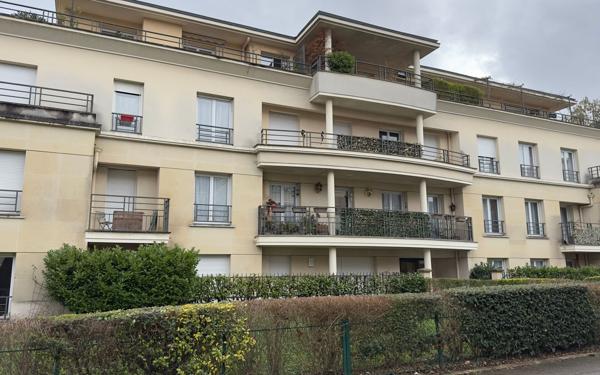 Appartement à vendre    3 pièces • 71,06 m2 Châtillon