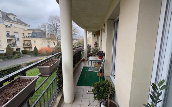 Appartement à vendre    3 pièces • 71,06 m2 Châtillon