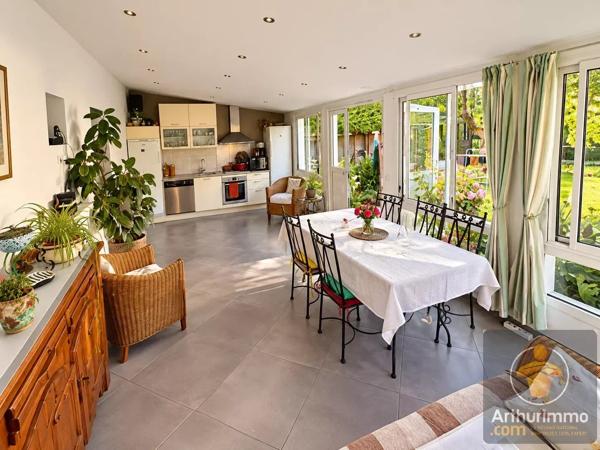 Vente                                                      Maison
                        
                     8 pièces                      157 m2                     à Courtry