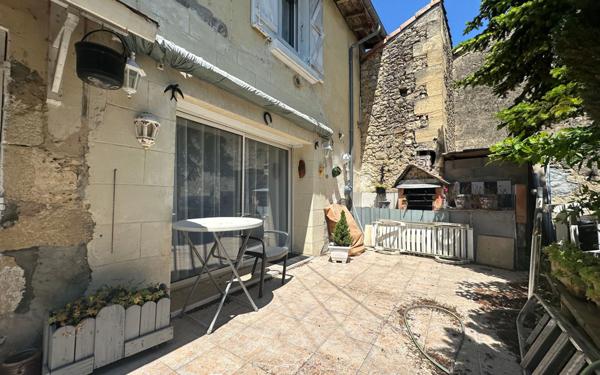 Maison à vendre    4 pièces •  Béguey