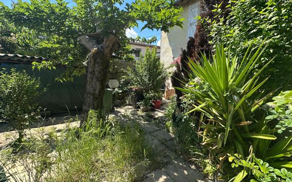 Maison à vendre    4 pièces •  Béguey