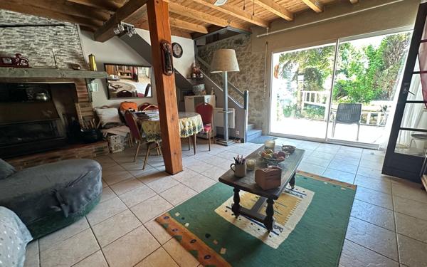 Maison à vendre    4 pièces •  Béguey