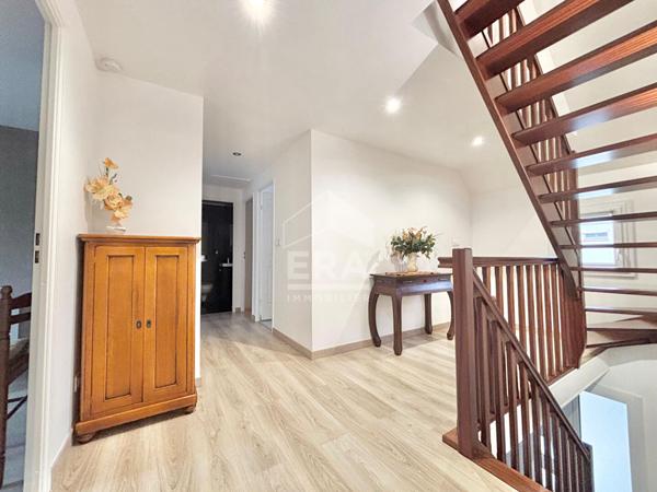 Maison indépendante ? Quartier calme et verdoyant, face à la forêt