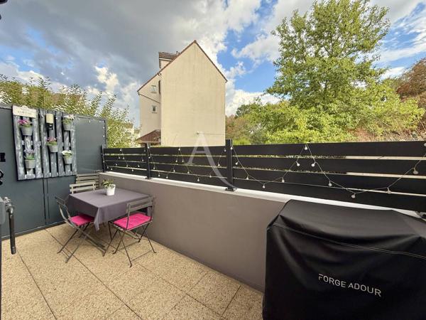 Appartement Emerainville 3 pièce(s) 73 m2