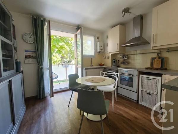 Appartement F4 à vendre  3 pièces - 66,90 m 2   MAISONS LAFFITTE  - 78