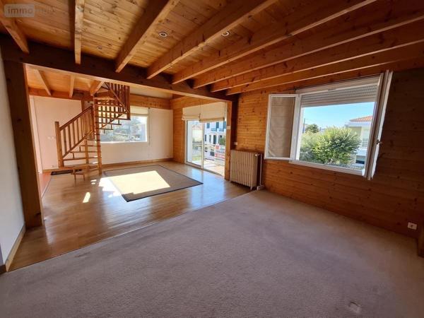 Appartement à vendre à Royan en Charente-Maritime (17200), ref : 17111-698