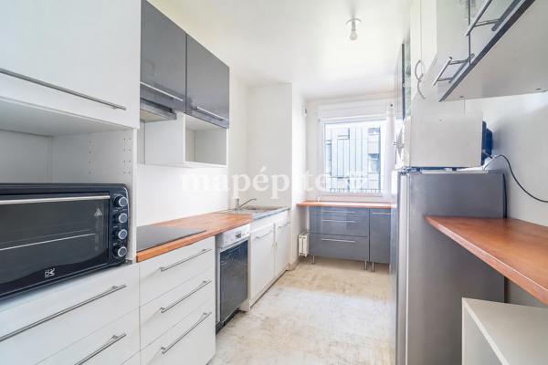 Appartement
         3 pièces
        - 66 m² Exclusivité 225 000 € *