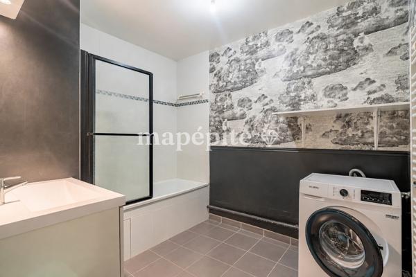 Appartement
         3 pièces
        - 66 m² Exclusivité 225 000 € *