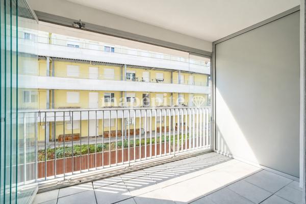 Appartement
         3 pièces
        - 66 m² Exclusivité 225 000 € *