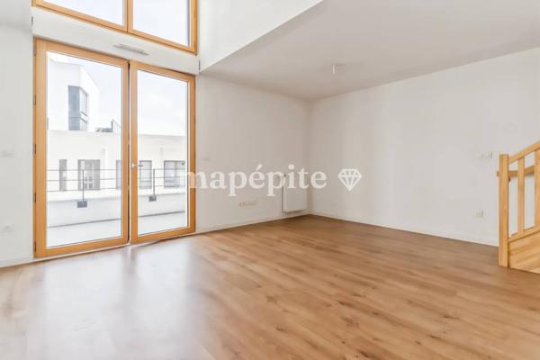 Appartement
         3 pièces
        - 67 m² Exclusivité 379 000 € *