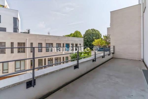 Appartement
         3 pièces
        - 67 m² Exclusivité 379 000 € *
