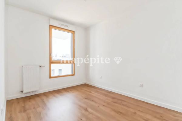 Appartement
         3 pièces
        - 67 m² Exclusivité 379 000 € *