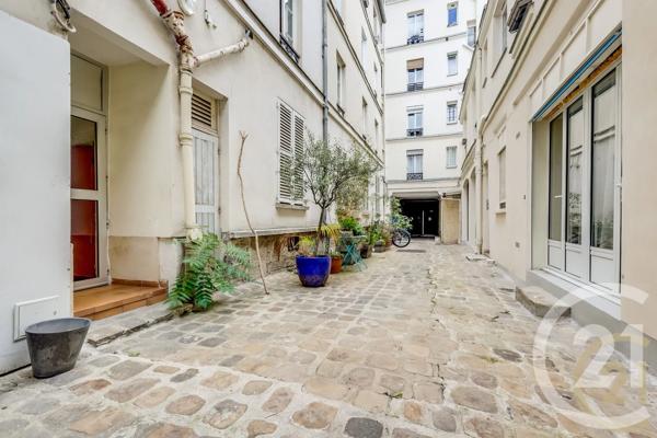 Appartement Studio à vendre  1 pièce - 26,23 m 2   PARIS  - 75017