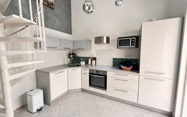 Maison à vendre    2 pièces • 53 m2 Avignon