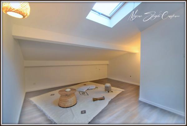 Maison à vendre VILLA 8 pièces SOORTS HOSSEGOR (40) DE 200 M² ENVIRON AVEC PISCINE