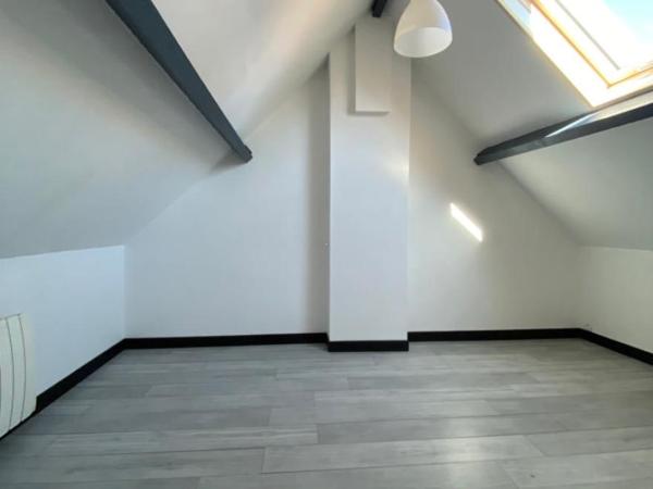 Maison individuelle - Cambrai - Réf.:3070 LONGERE INDIVIDUELLE PROCHE CAMBRAI