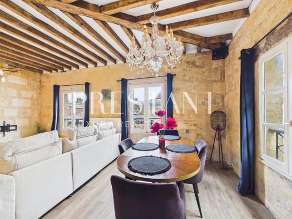 Charmant appartement avec poutres apparentes et combles aménageables en plein cœur historique de Bordeaux, BORDEAUX