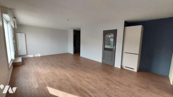 MALO LES BAINS
Résidence soignée et sécurisée à deux pas de la plage,
Appartement très lumine...