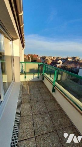 MALO LES BAINS
Résidence soignée et sécurisée à deux pas de la plage,
Appartement très lumine...