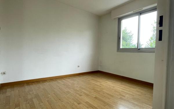 Appartement à vendre    2 pièces • 37 m2 Saint-Laurent-du-Var