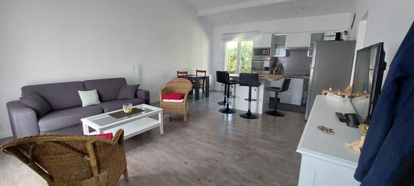 Maison  3 pièce(s)  2 chambre(s)  60 m²