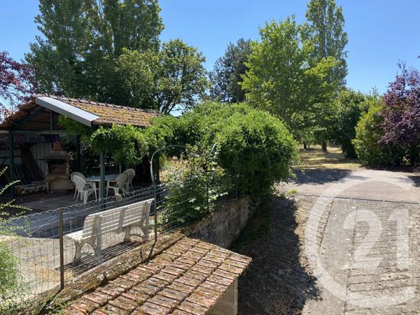 Maison à vendre  6 pièces - 154 m 2   BOULLERET  - 18