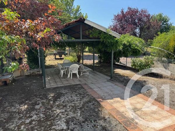 Maison à vendre  6 pièces - 154 m 2   BOULLERET  - 18