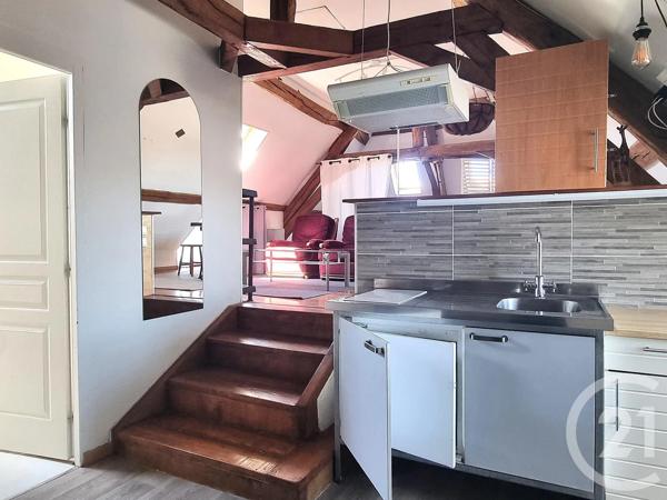 Maison à vendre  6 pièces - 154 m 2   BOULLERET  - 18