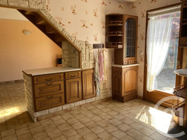 Maison à vendre  6 pièces - 154 m 2   BOULLERET  - 18