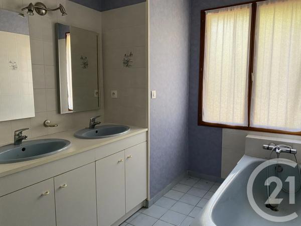 Maison à vendre  6 pièces - 154 m 2   BOULLERET  - 18