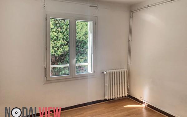 Appartement à louer    2 pièces • 62 m2 Nîmes