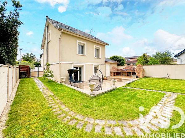 Maison à vendre 5 pièces 150 m² Champs-sur-Marne