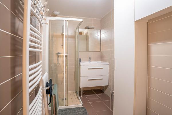 Appartement à vendre Poisy 2 pièces - 38.21 m2 - Cave et place de parking privative