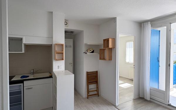Appartement à louer    2 pièces • 25,46 m2 Royan