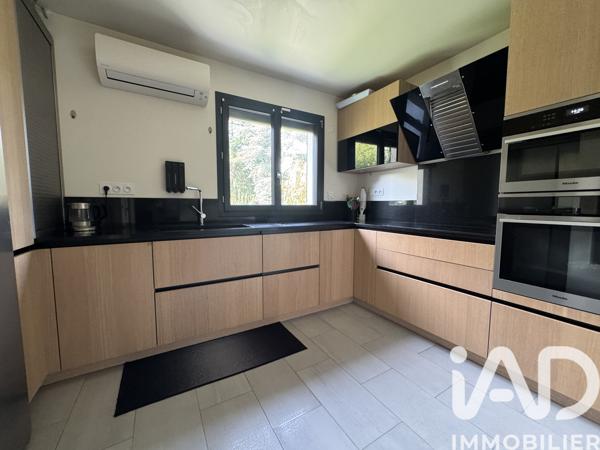 Maison à vendre 7 pièces 149 m² Sceaux